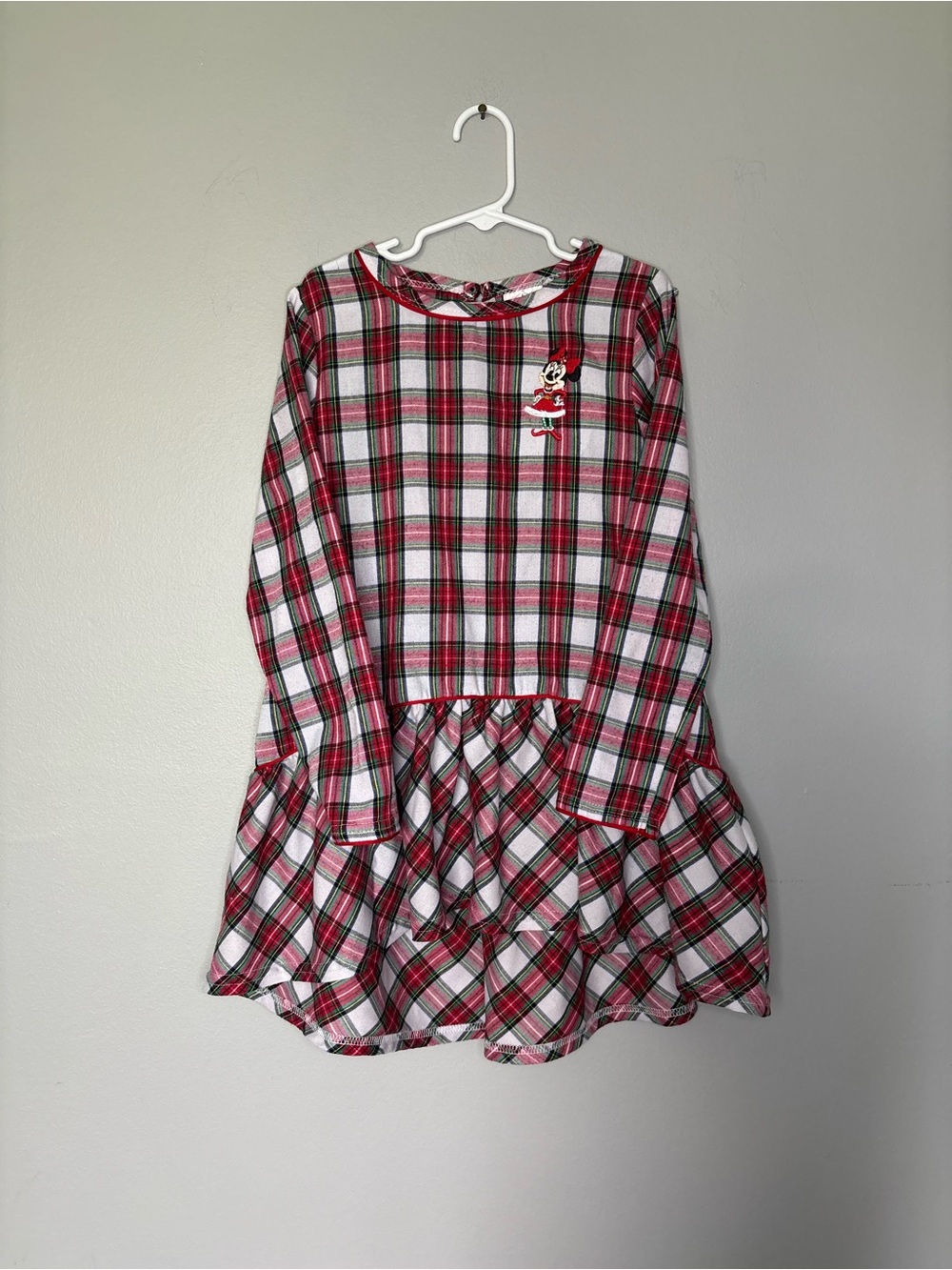 Disney Red Green White Plaid Girls Nightgown with Minnie Patch size 4